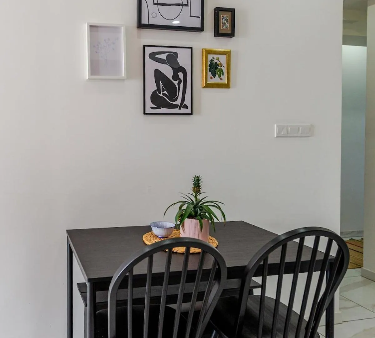 Best Location In Larnaca 100M From The Beach Apartment